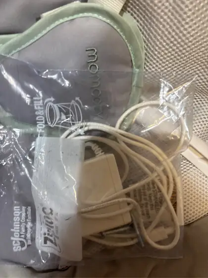 Momcozy CocoSway Electric Baby Swing… — Photo 7
