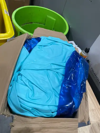 Bluescape Deluxe Comfort Inflatable Family… — Photo 7