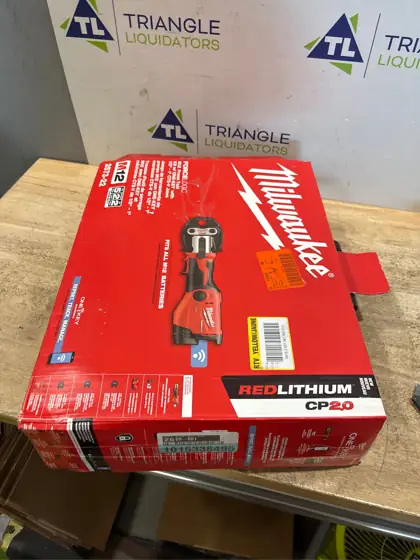 Milwaukee Press Tool Kit Black/Red — Photo 4