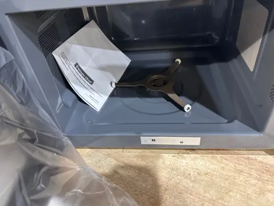 1.1 cu. ft. Countertop Microwave… — Photo 7