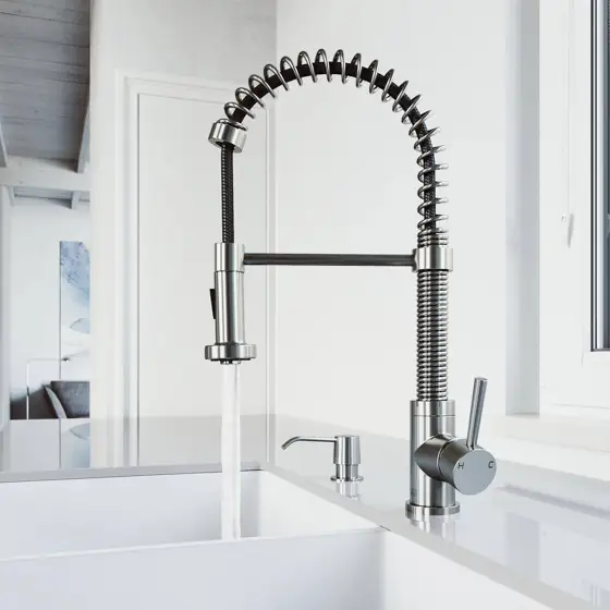 Edison Single-Handle Pull-Down Sprayer Kitchen… — Photo 3