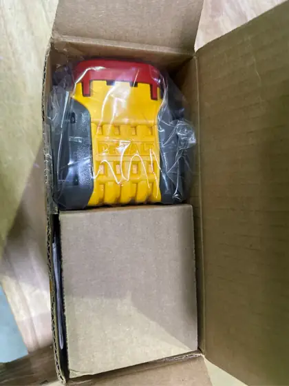 FLEXVOLT 20V/60V MAX Lithium-Ion 12.0Ah… — Photo 6