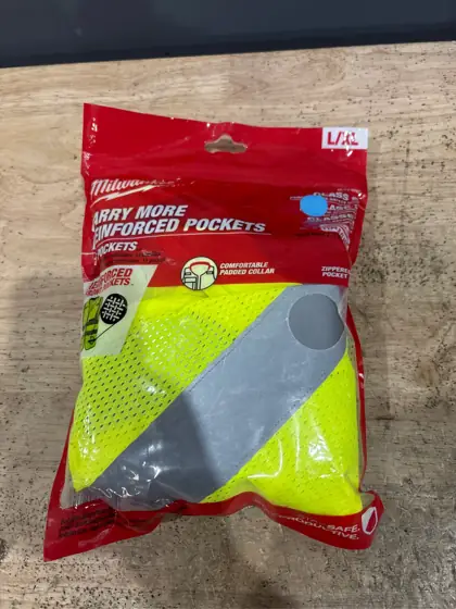 Milwaukee Performance Safety Vest High… — Photo 4