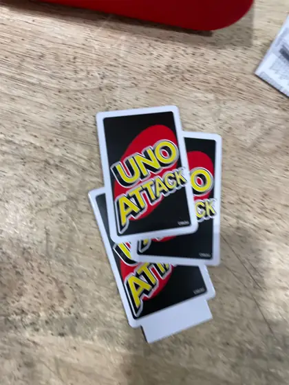 Uno attack — Photo 3