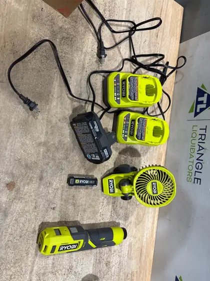 Lot items-Ryobi merchandise — Photo 1