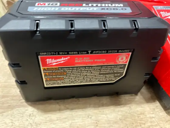 Milwaukee M18 18-Volt Lithium-Ion High… — Photo 7