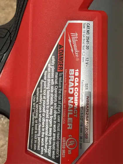 Milwaukee M12 FUEL 18 Ga.… — Photo 6