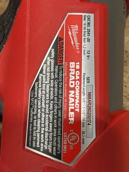 Milwaukee M12 FUEL 18 Ga.… — Photo 6