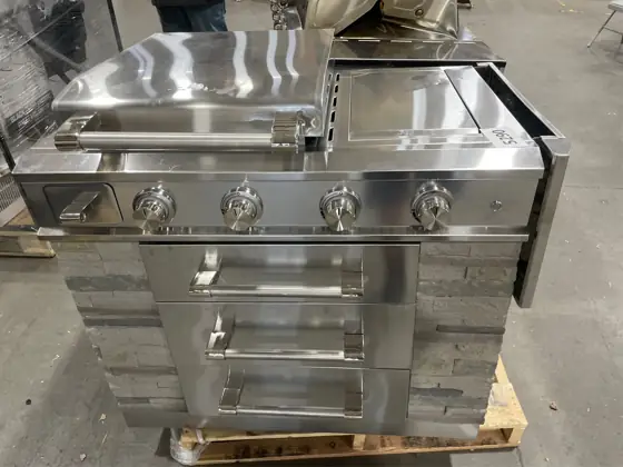 Kirkland Signature Stone Island 12-Burner… — Photo 4