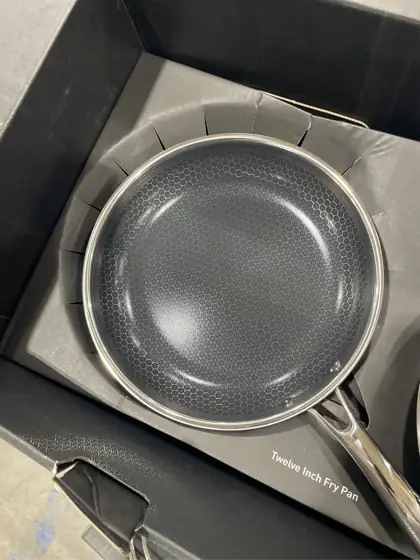 HexClad 7-piece Cookware Set — Photo 5