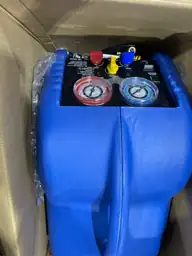 Mastercool 69110 R134a/R12/R22/R410A Refrigerant Recovery… — Photo 4