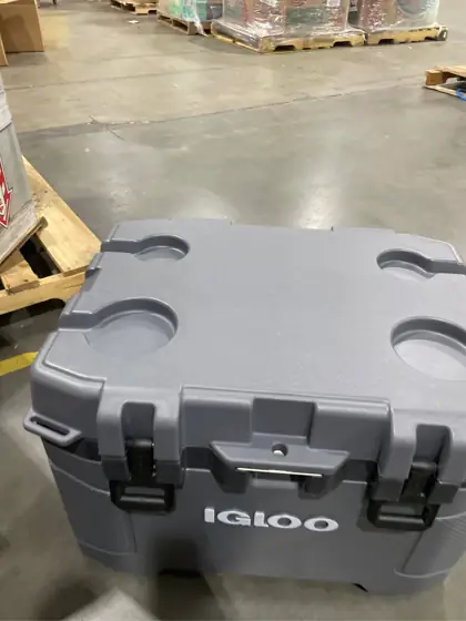 Igloo 50 qt Hard Sided… — Photo 4