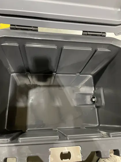 Igloo 50 qt Hard Sided… — Photo 6
