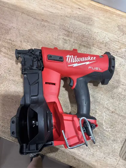 Milwaukee M18 FUEL Coil Roofing… — Photo 6