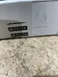 Delta Lenta Spotshield Stainless 1-Handle… — Photo 4