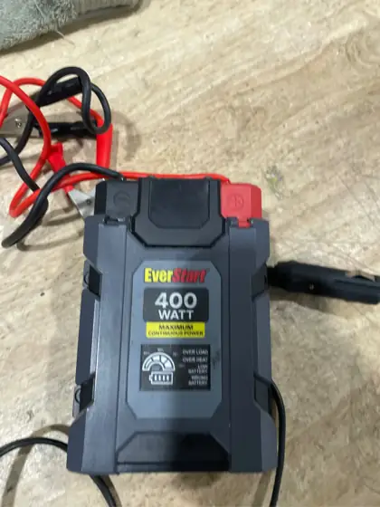 EverStart 400W Inverter — Photo 6