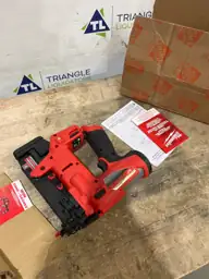 Milwaukee M12 FUEL 18 Ga.… — Photo 5