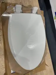 Mayfair Cassel Slow-Close Toilet Seat,… — Photo 6