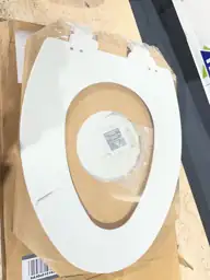 Mayfair Cassel Slow-Close Toilet Seat,… — Photo 7