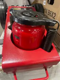 Strongway 22-Ton Quick Lift Air/Hydraulic… — Photo 5