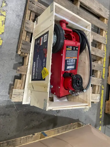Strongway 22-Ton Quick Lift Air/Hydraulic… — Photo 8