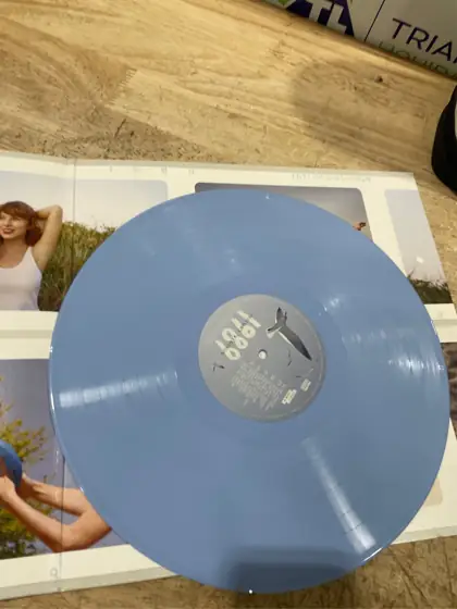 Taylor Swift - 1989 (Taylor's… — Photo 5