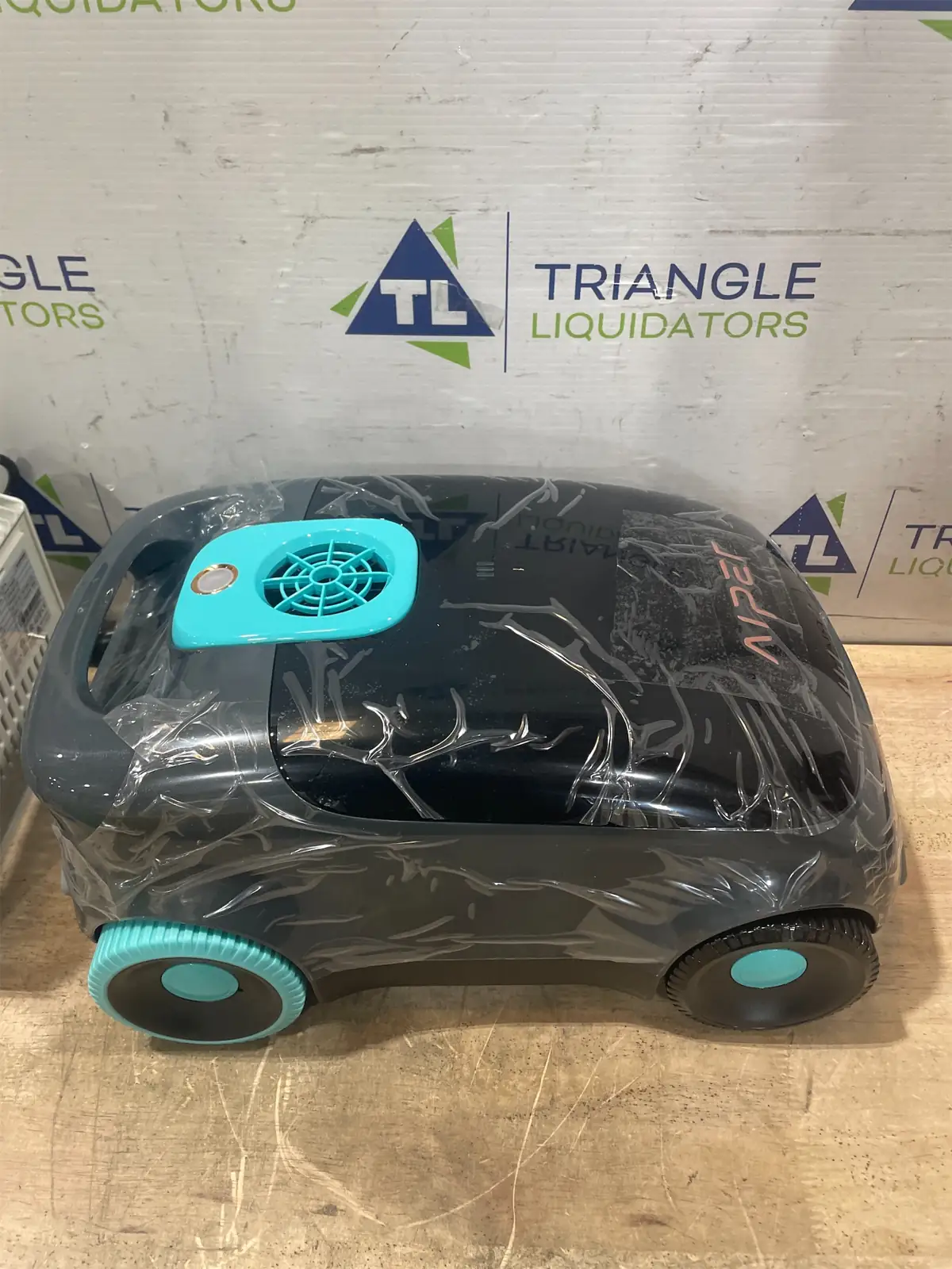 Maytronics Dolphin Explorer E25 Robotic… — Photo 1