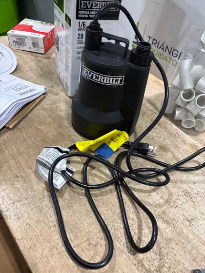 Everbilt 1/6 HP Plastic Submersible… — Photo 6