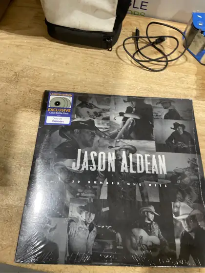 Jason Aldean - 30 Number… — Photo 4