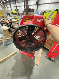 Milwaukee M18 26.5 in. H… — Photo 6