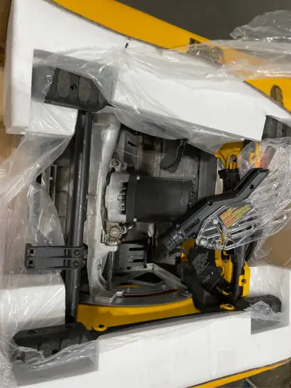 DEWALT 15 Amp Corded 8-1/4… — Photo 6