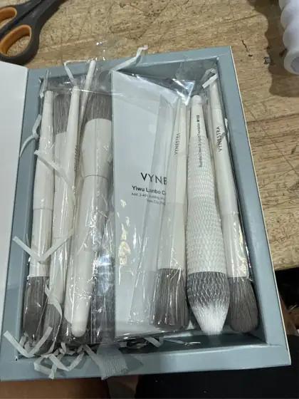 30 Pcs Pro Grade Makeup… — Photo 6