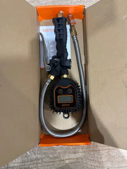 AstroAI Digital Tire Pressure Gauge,… — Photo 5