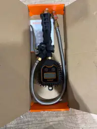 AstroAI Digital Tire Pressure Gauge,… — Photo 5