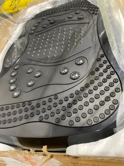 Vibration Plate Exercise Machine, 130… — Photo 6