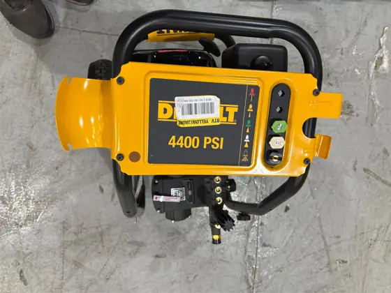 4400 PSI 4.0 GPM Cold… — Photo 10