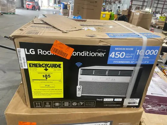 10,000 BTU (DOE) 115V Window… — Photo 4