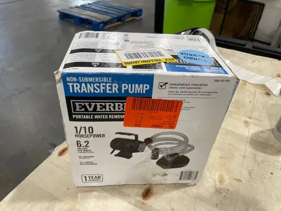 Everbilt 1/10 hp. Transfer Pump — Photo 4