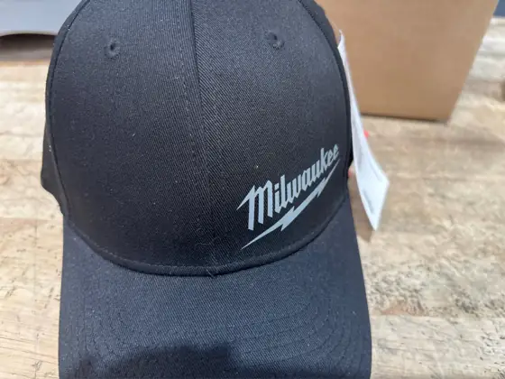 Milwaukee FlexFit Fitted Hat Black… — Photo 5