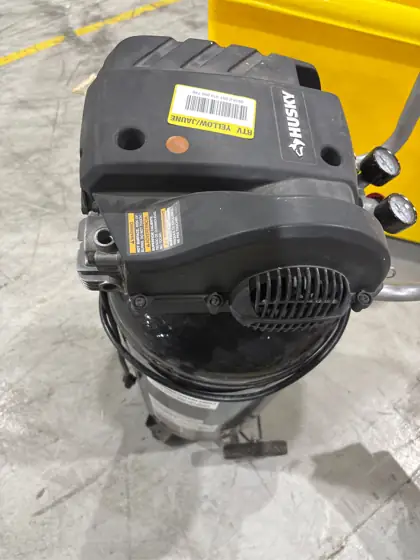 Husky 20 Gal. 200 PSI… — Photo 8