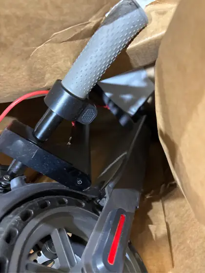 VOLPAM Electric Scooter — Photo 4