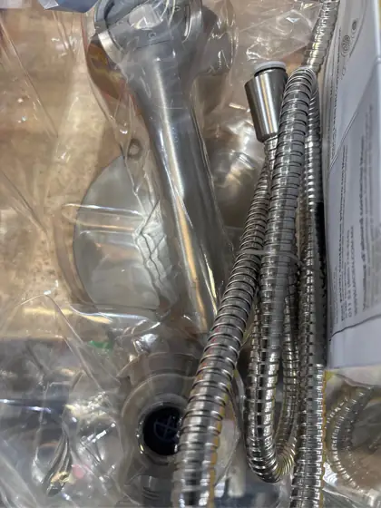 MOEN Attract Magnetix 6-Spray Dual… — Photo 5