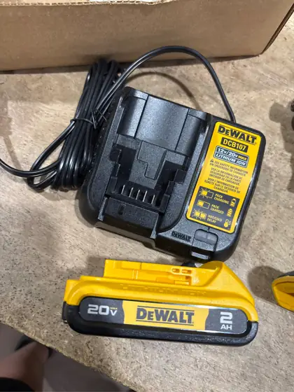 DEWALT ATOMIC 20V Max Compact… — Photo 7
