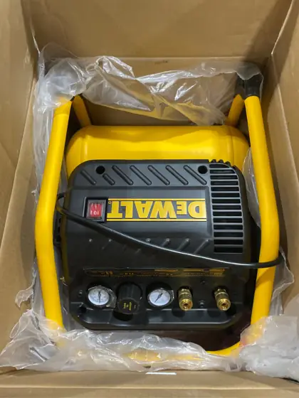 DEWALT 2.5 Gal. Portable Electric… — Photo 6