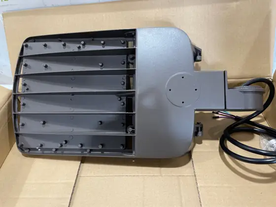 200W LED Parking Lot Light… — Photo 8