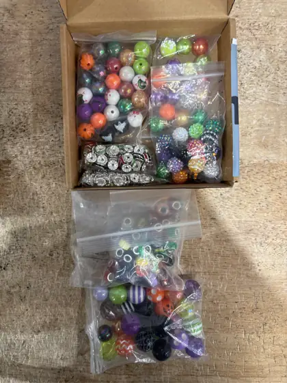 Huquary 270 Pcs Beads for… — Photo 4