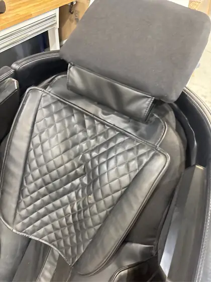 Massage Chair — Photo 12