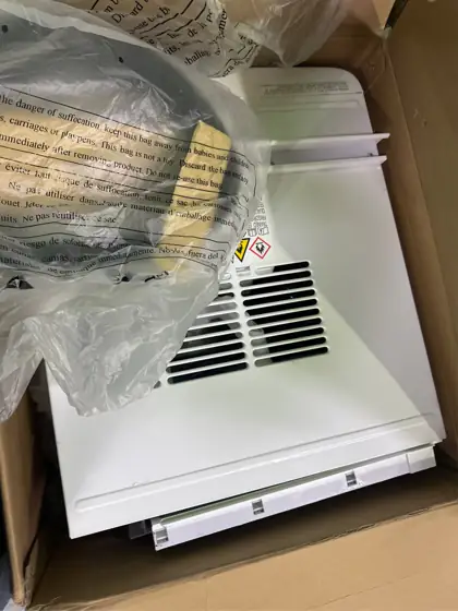 Frigidaire 500-sq ft Window Air… — Photo 11