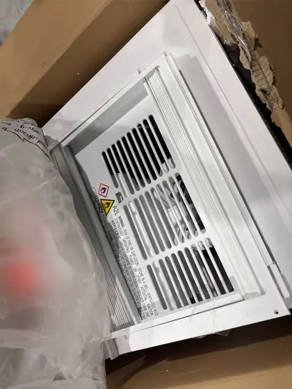 Frigidaire 500-sq ft Window Air… — Photo 4