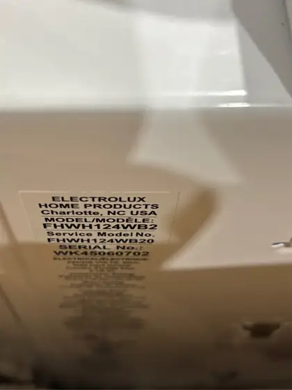 Frigidaire 500-sq ft Window Air… — Photo 5